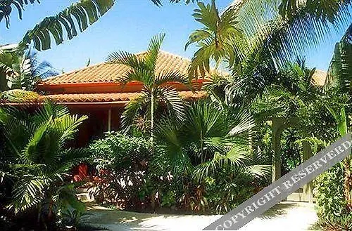 Idle Awhile Resort Негрил Отель